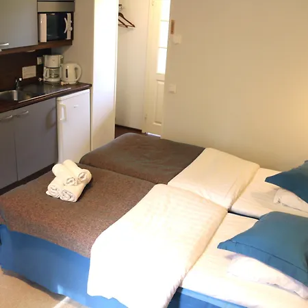 Hotel Oravi Apartments 3*