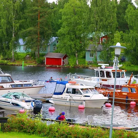 Oravi Apartments מלון Oravi