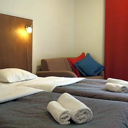 Hotel Oravi Apartments 3*
