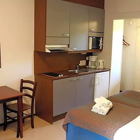 Oravi Apartments Hotel Oravi