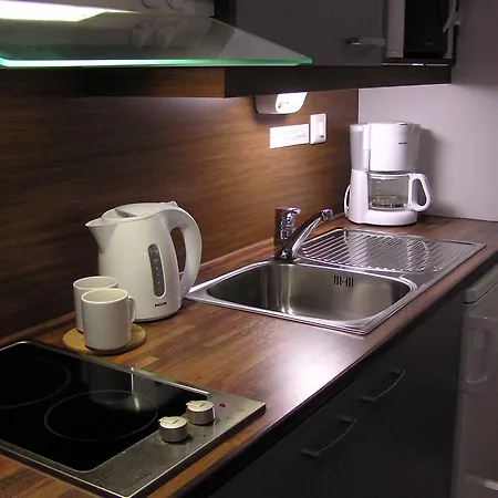 Oravi Apartments 3*
