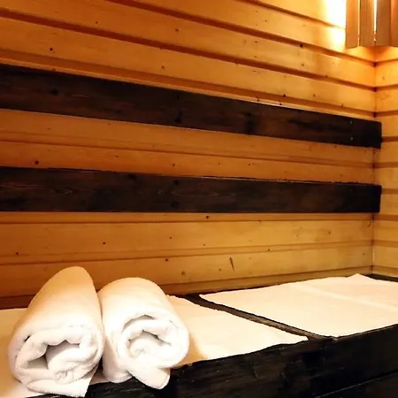 Oravi Apartments Hotel 3*