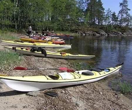 Oravi Apartments מלון Oravi